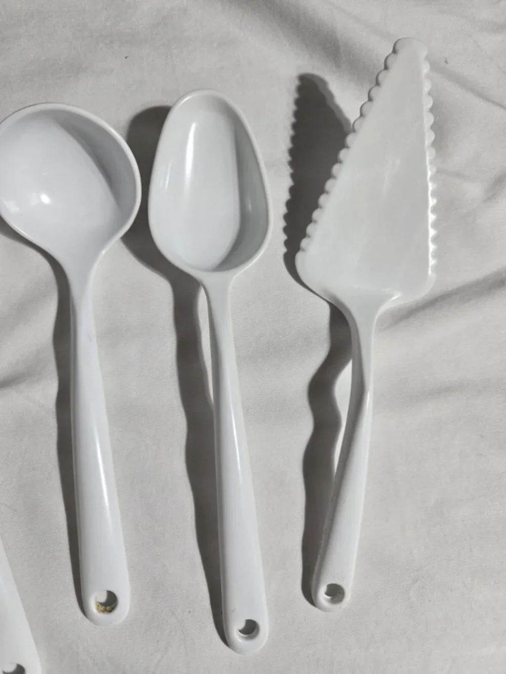 Copco White Melamine Cooking Utensil Set 4 Pc Slotted Spoon Ladle Cake Server